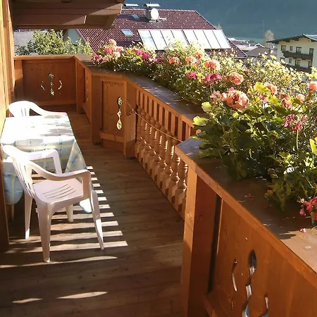 Apartamento Haus Holaus Helga
